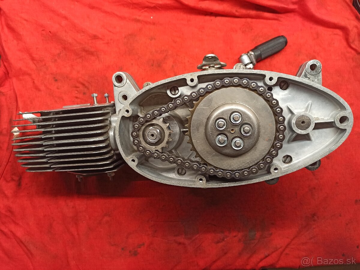 Jawa 50 pionier 20 , 21 , 23 mustang ...