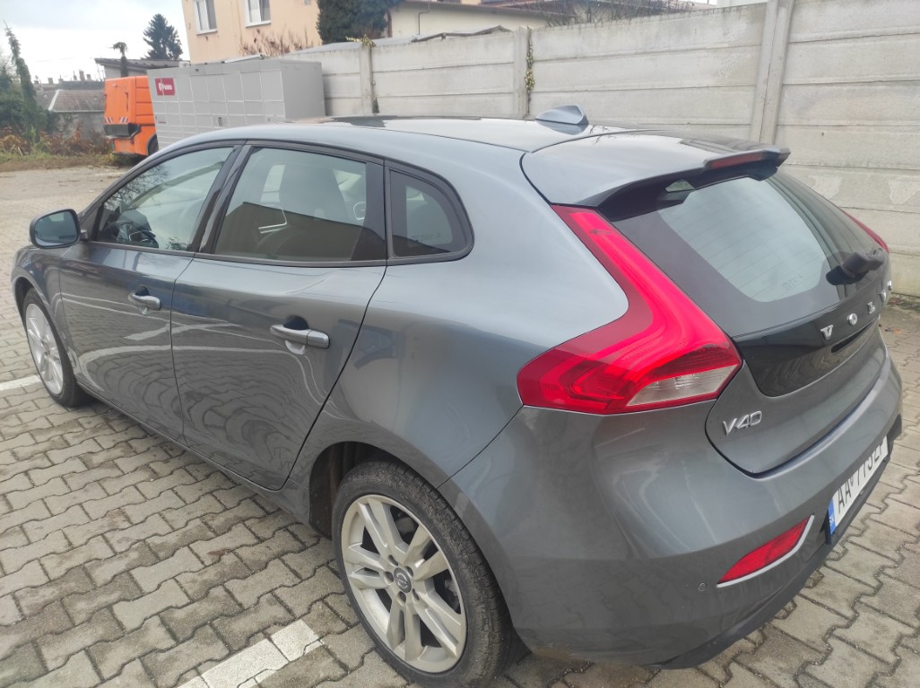 Volvo V40 Hatchback 90kw, automat benzín - 5
