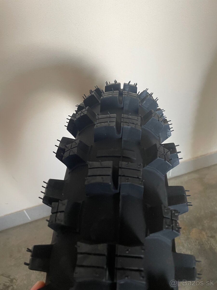 Cross pneu Journey 120/90-18