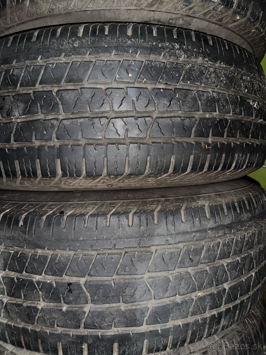 Predam celorocne pneu 265/60 R18 - 5