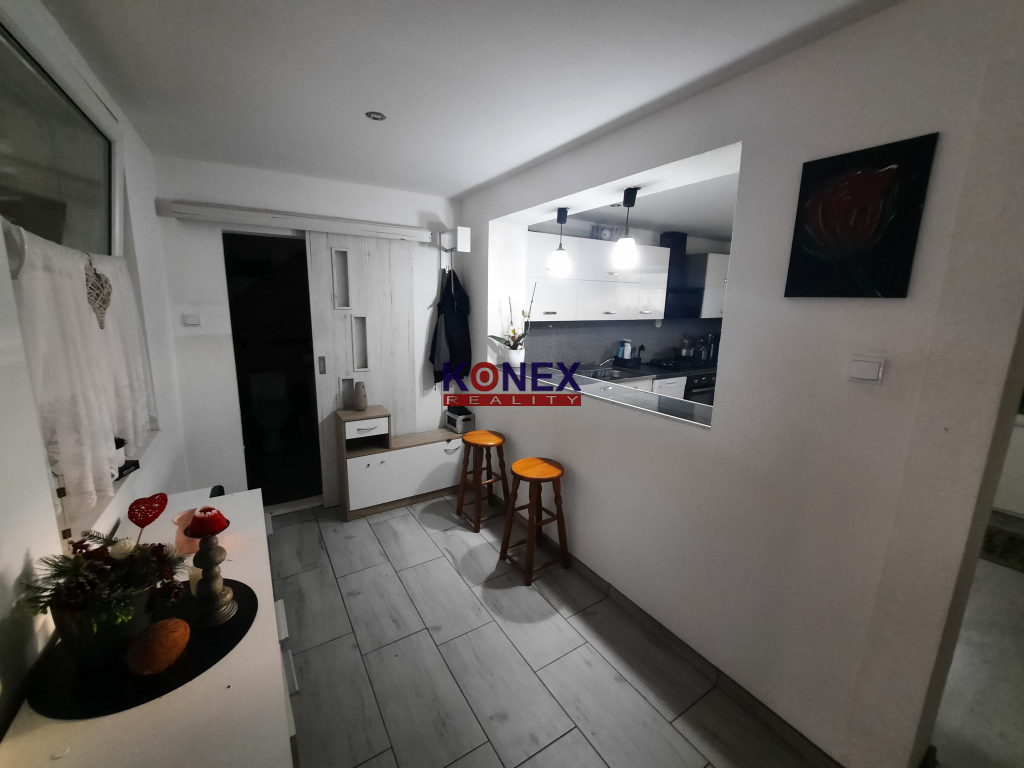 Zrekonštruovaný rodinný dom v obci Lekárovce – okamžite k na - 5