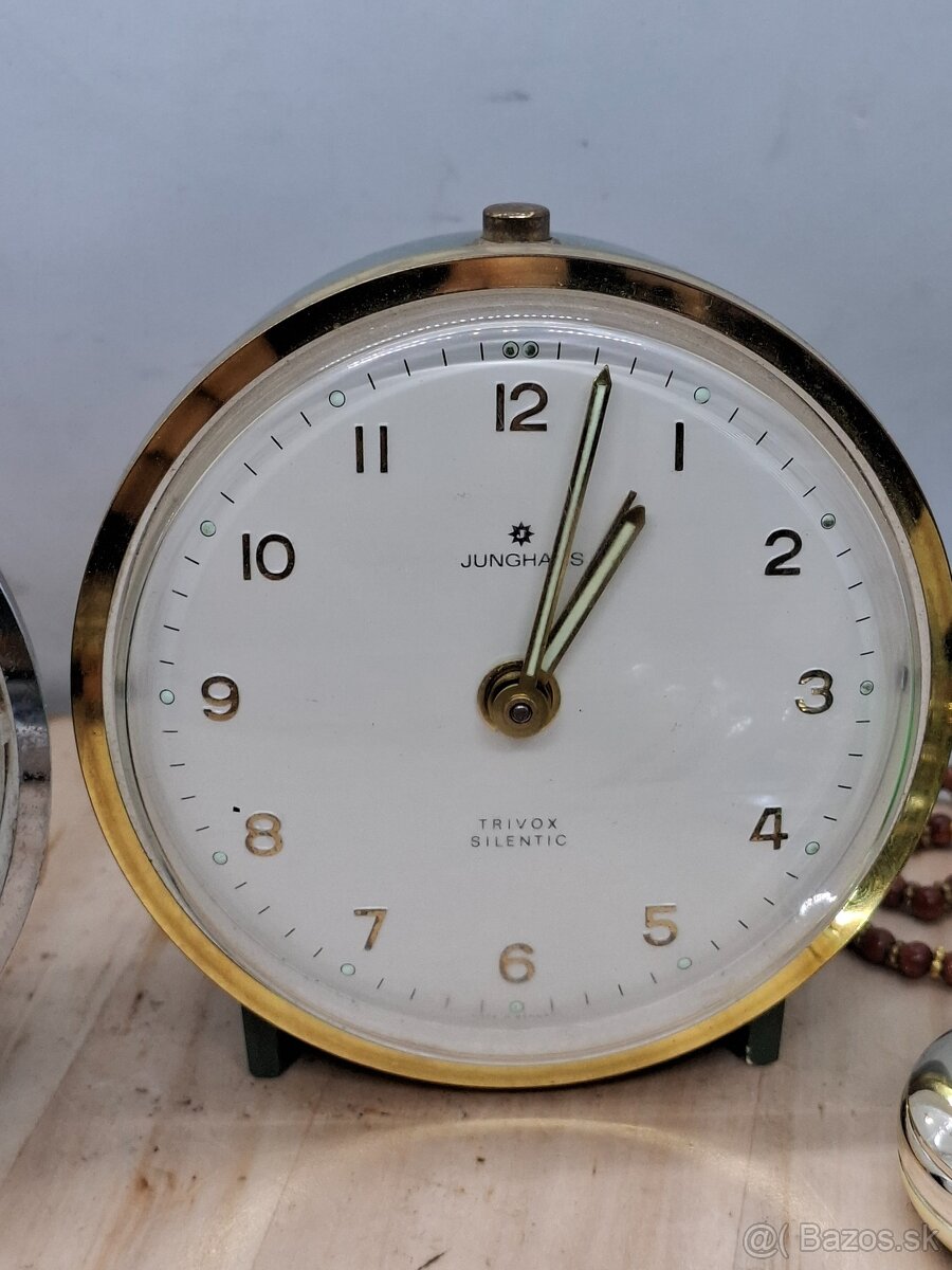 Predám funkčné budíky JUNGHANS Trivox 22€ kus s predzvánaním - 5