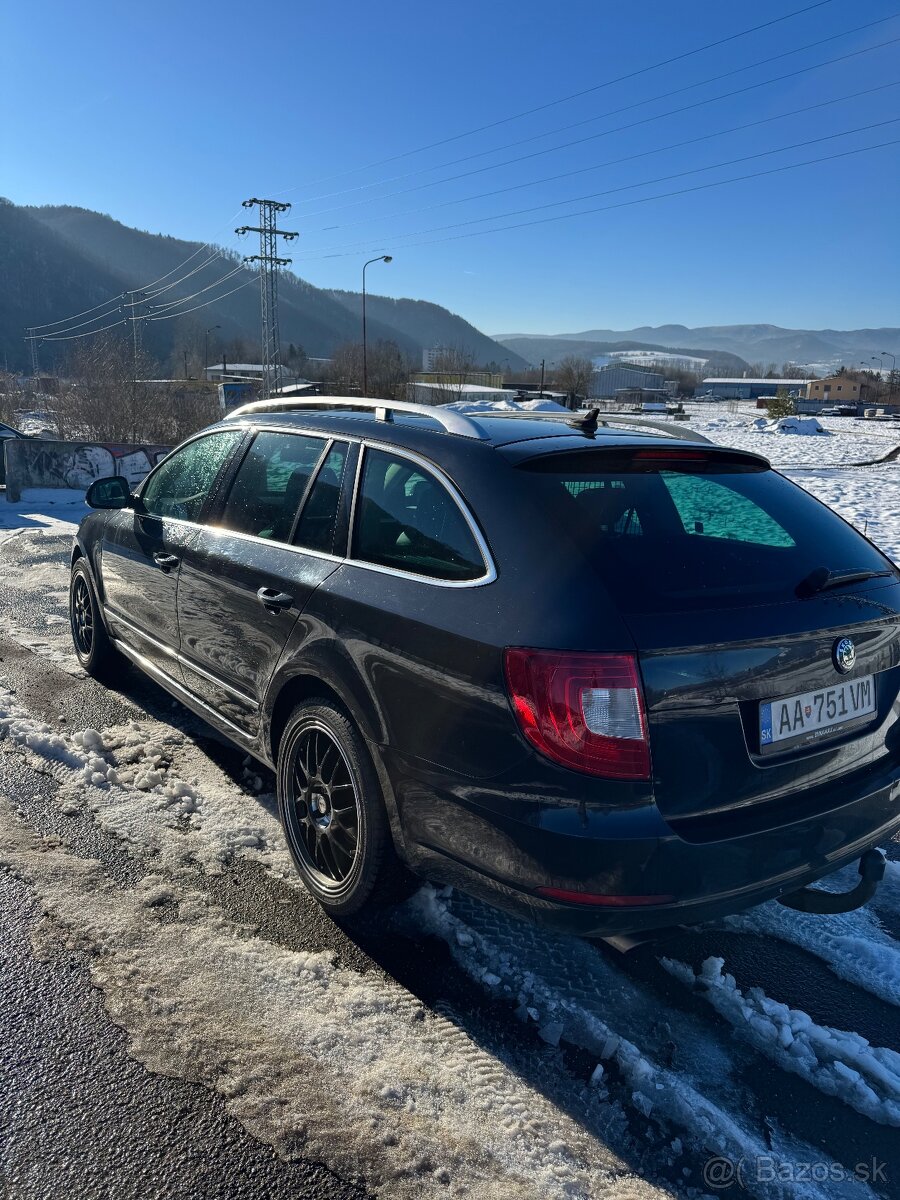 Škoda Superb 2 2,0 TDI. 103kw 4x4 rv 6/2012 automat - 5