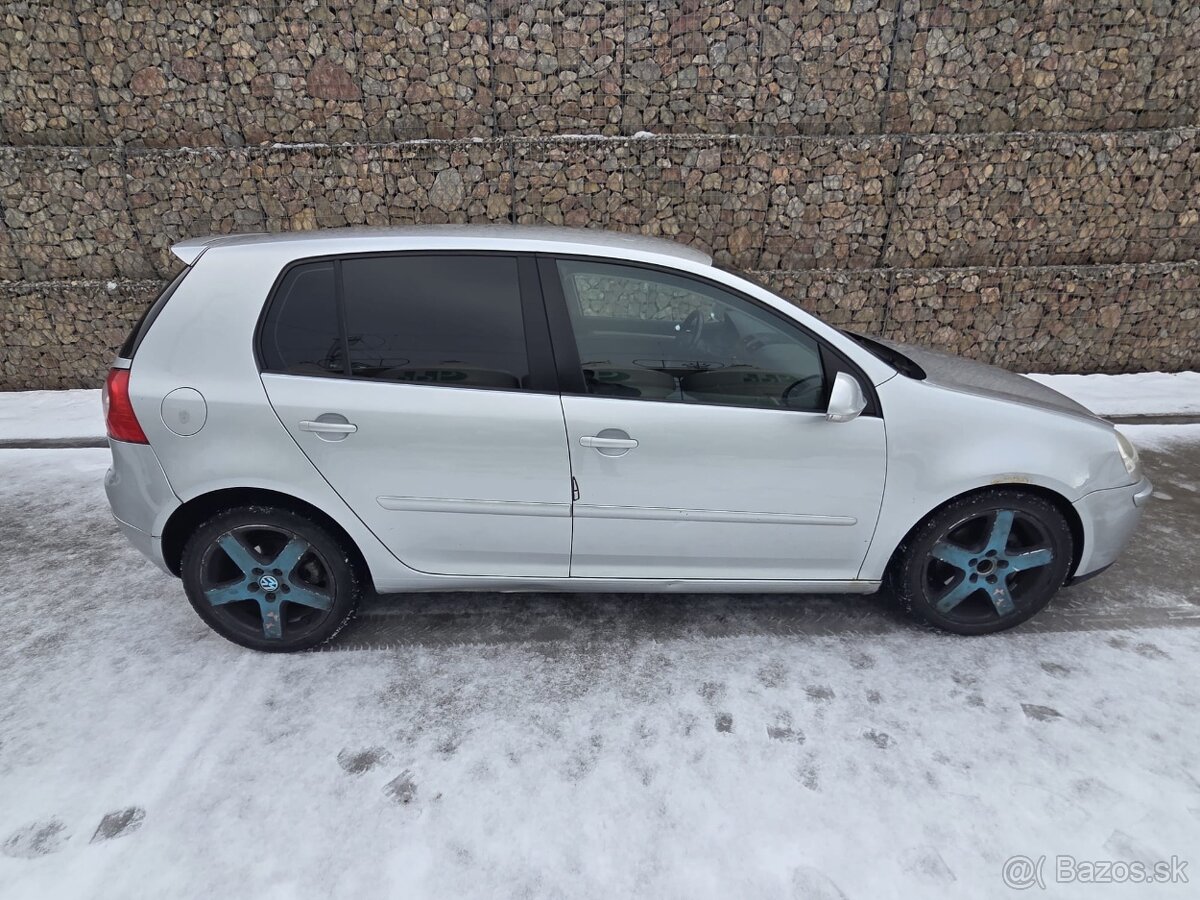 Volkswagen Golf 5 2.0 TDi 103 kW - 5