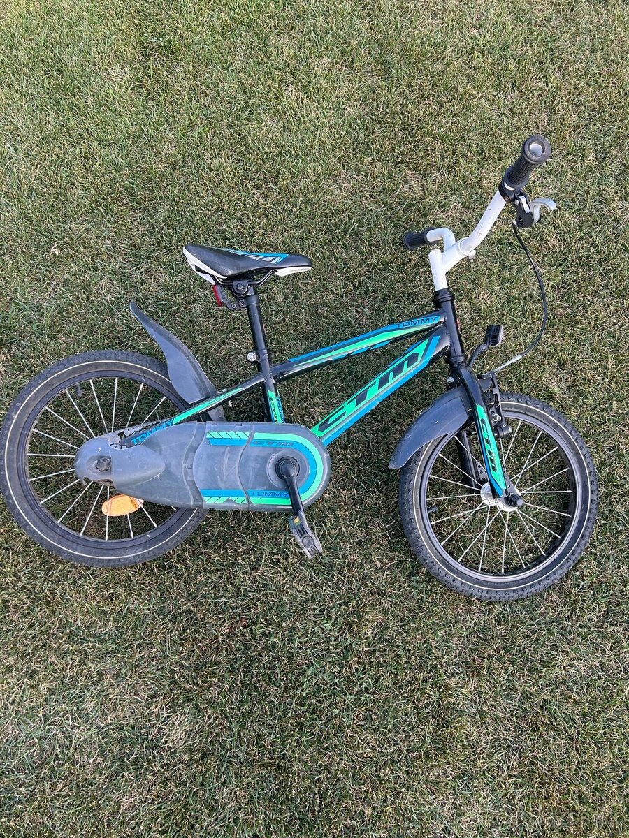 Lyže, palice, bicykle, nosič - 5