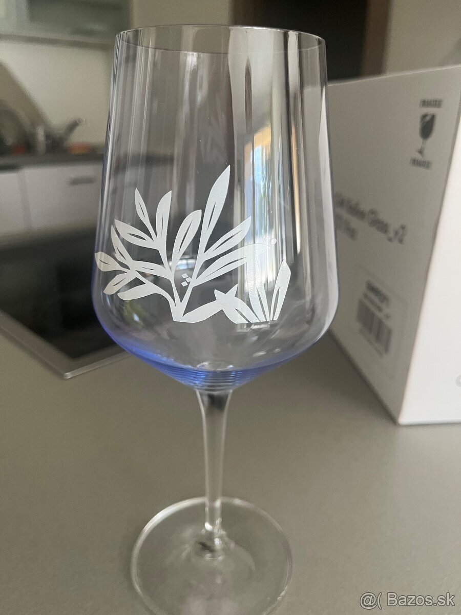 Predám poháre na Gin značky Gin Mare - 5