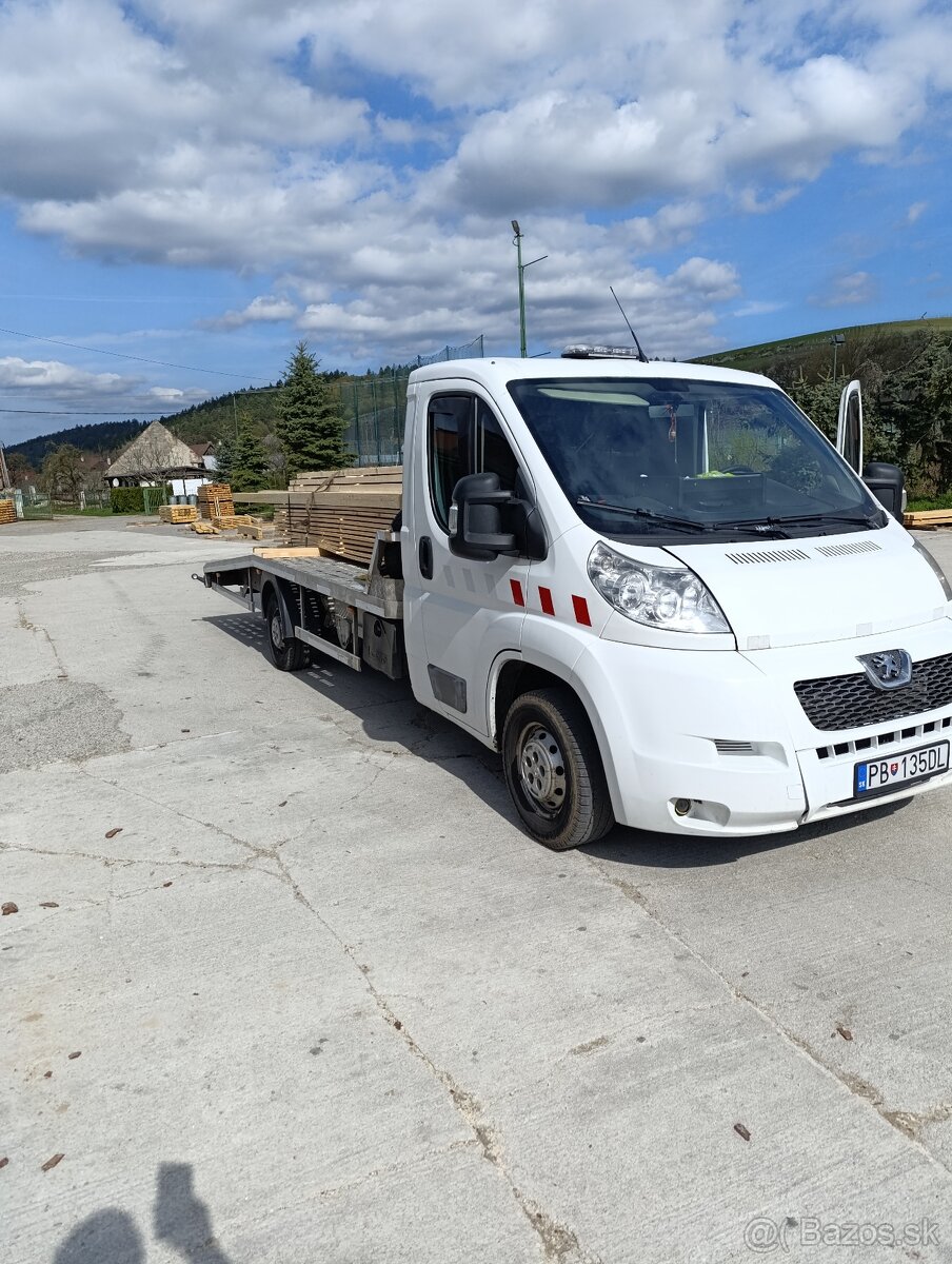 Predám odtahovy special do 3,5t