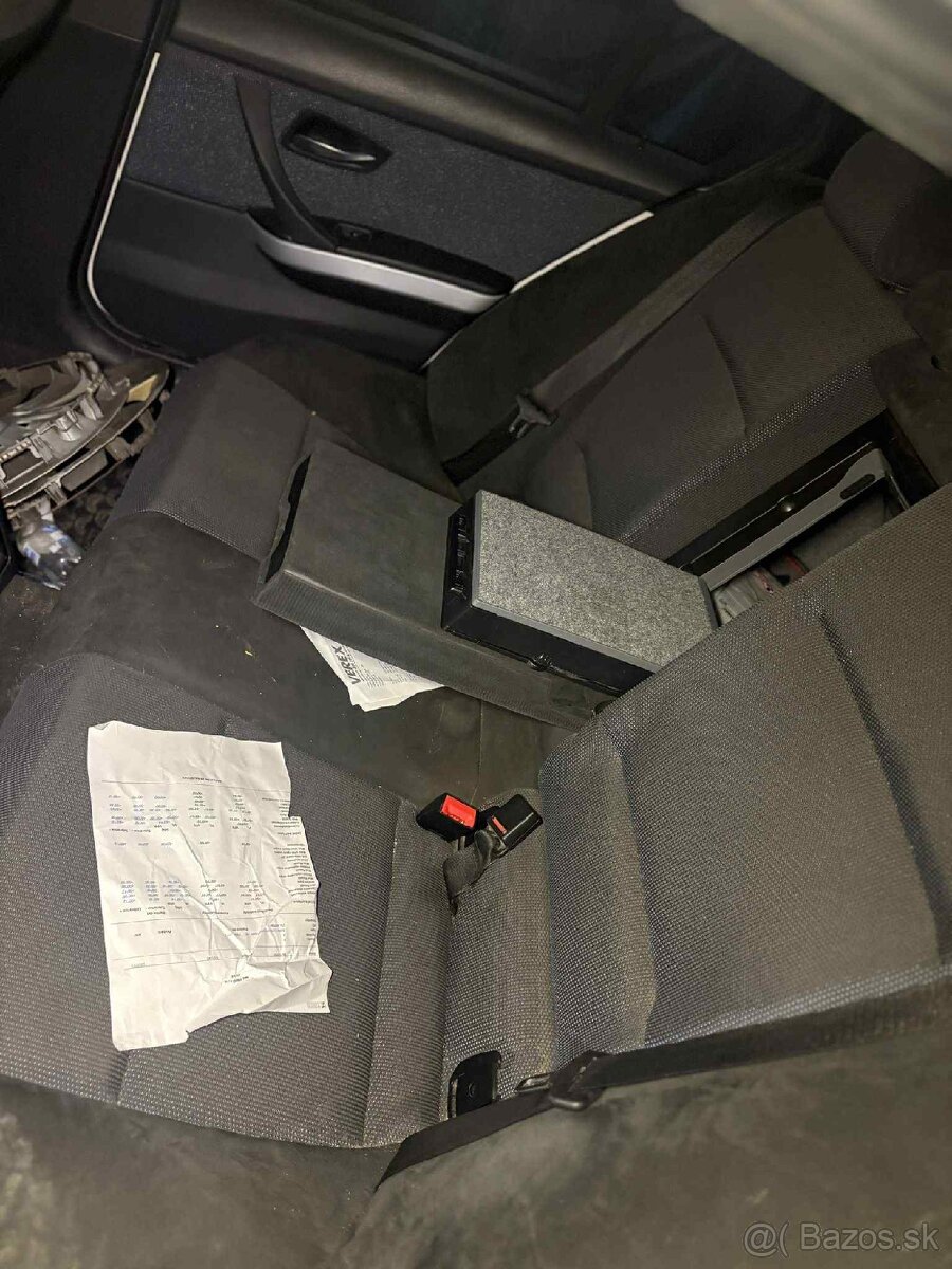 Rozpredam bmw e90 318d n47n - 5