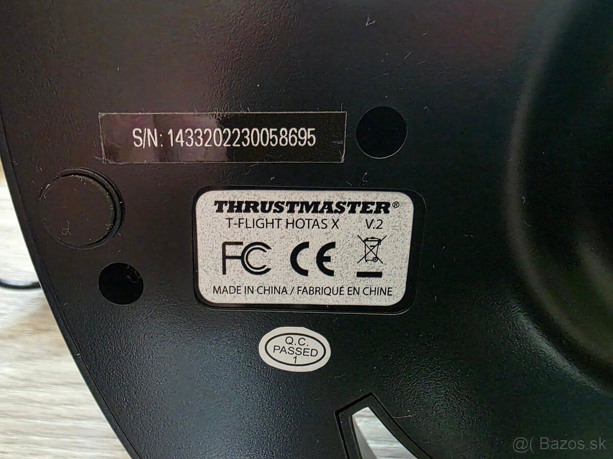 VOLANT Logitech Driving Force GT a JOYSTICK thrustmaster - 5