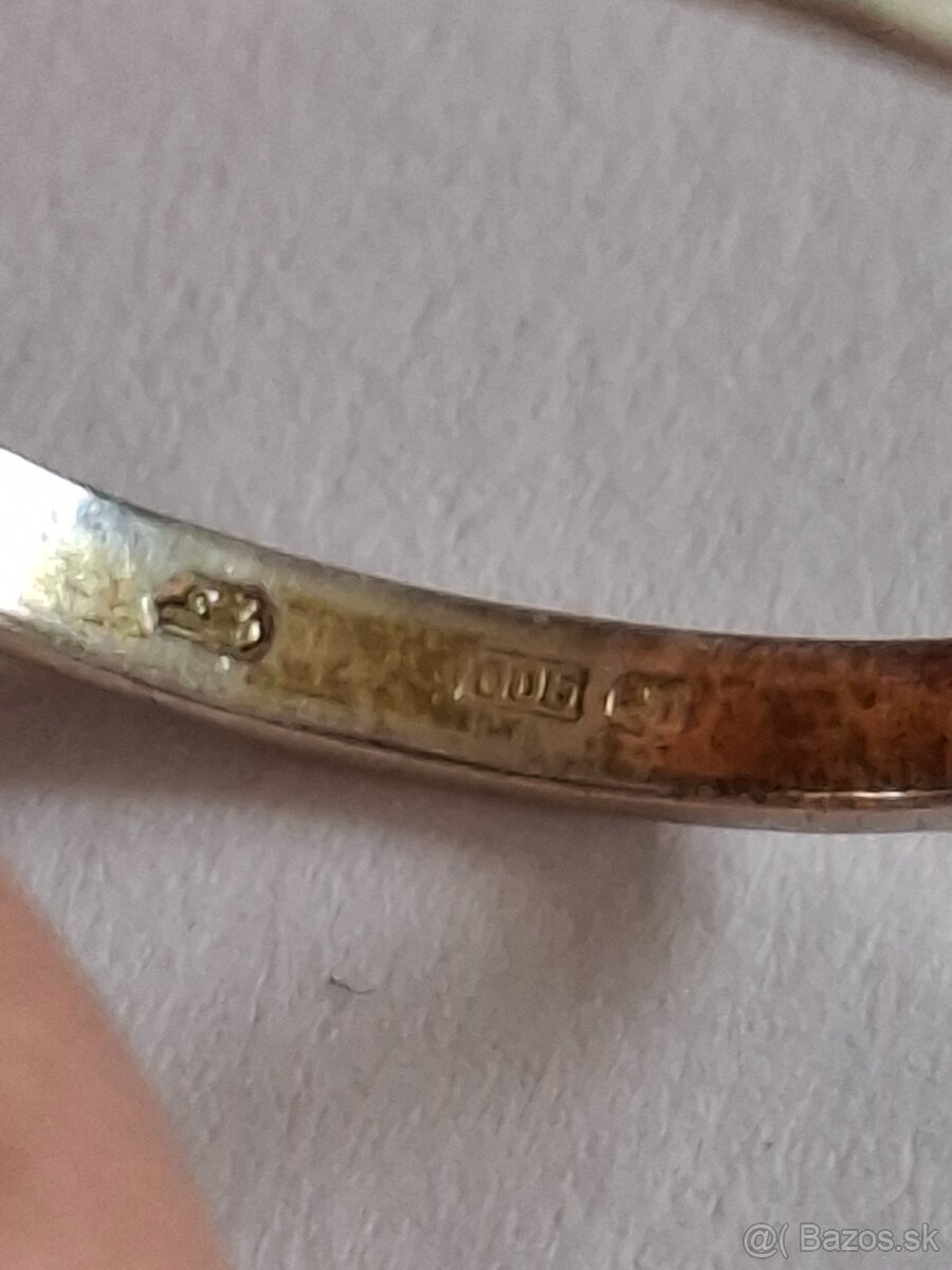 Strieborný prsteň s českými granátikmi 1 - 5