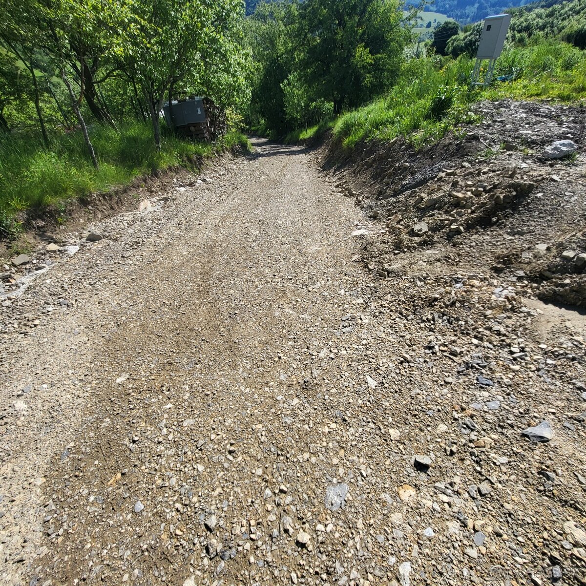 Krásny pozemok na predaj v obci Zubák - 5