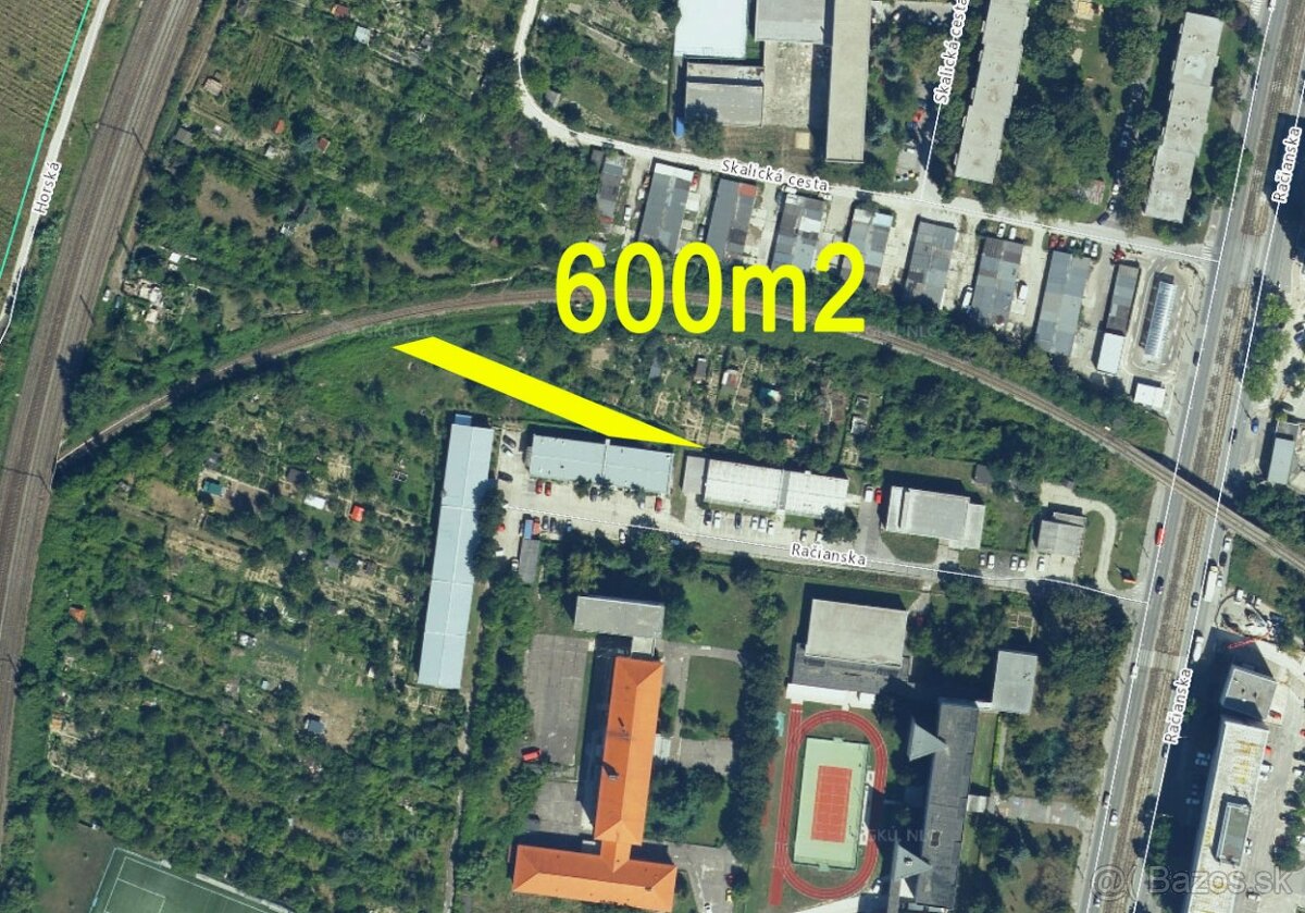 Záhrada na pestovanie nedaleko Námestia Biely kríž - 5