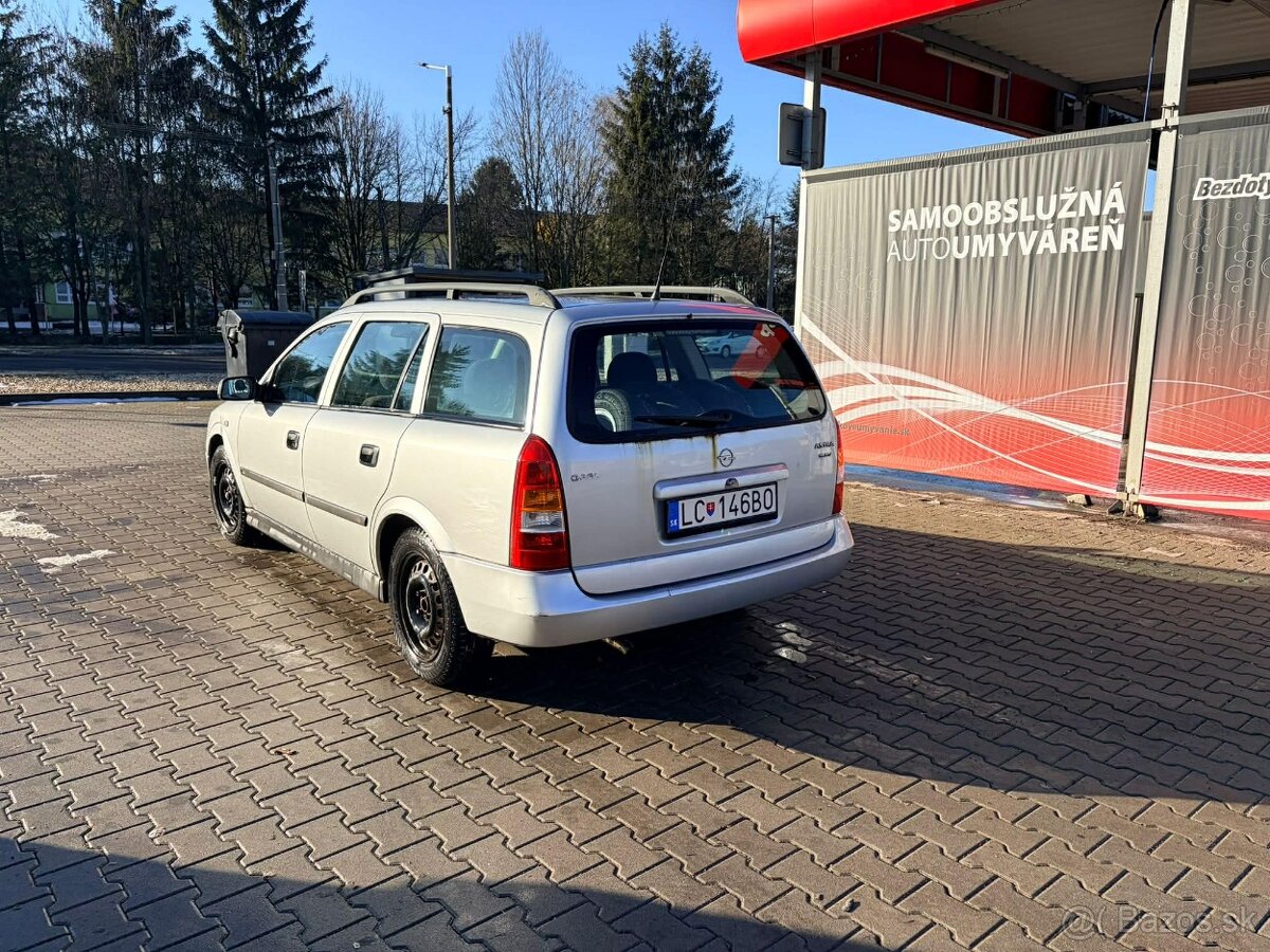 Predám Opel Astra kombi 1.6 16v - 5