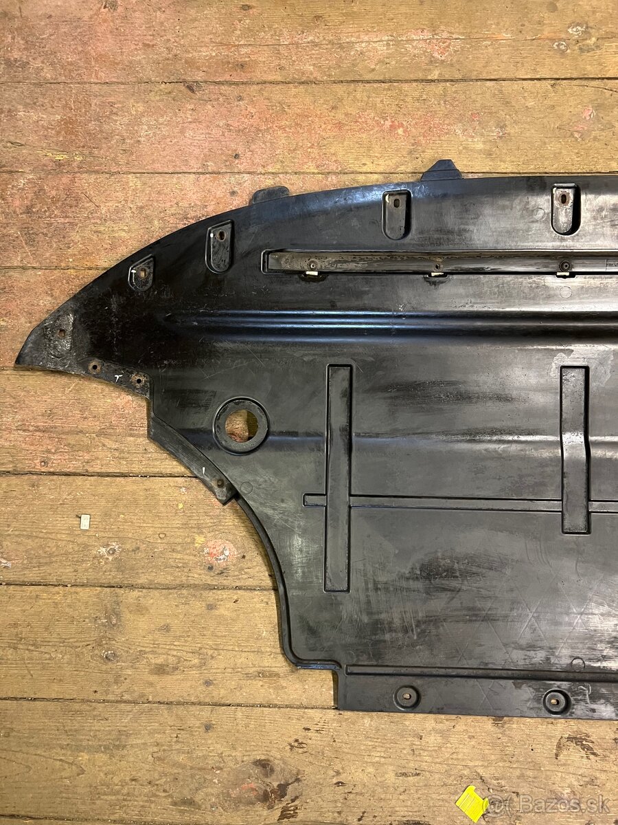 Spodny kryt motora - 5