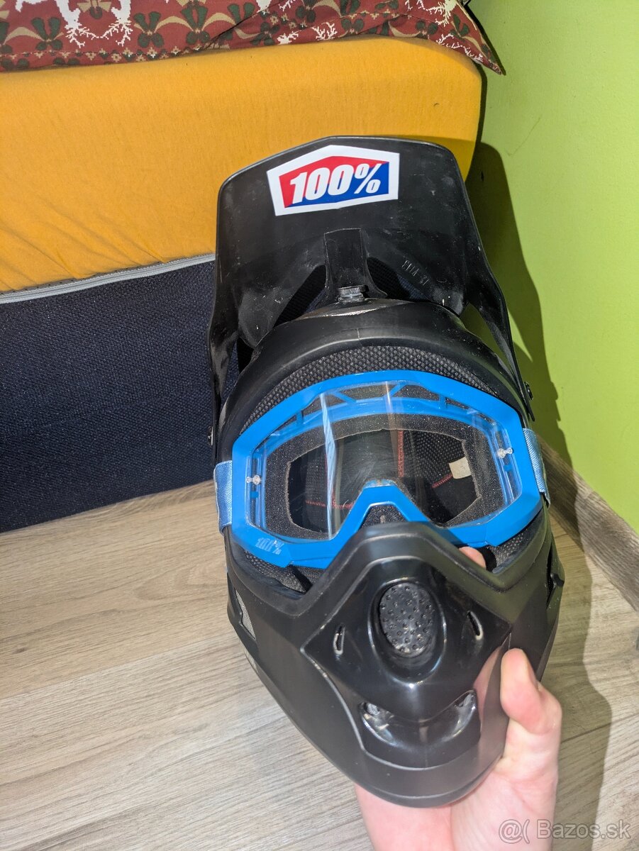 Integralova helma SixOne - 5