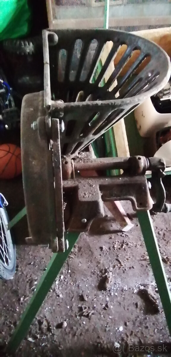 Mlynček na ovocie,sečkáreň,čerpadlo - 5