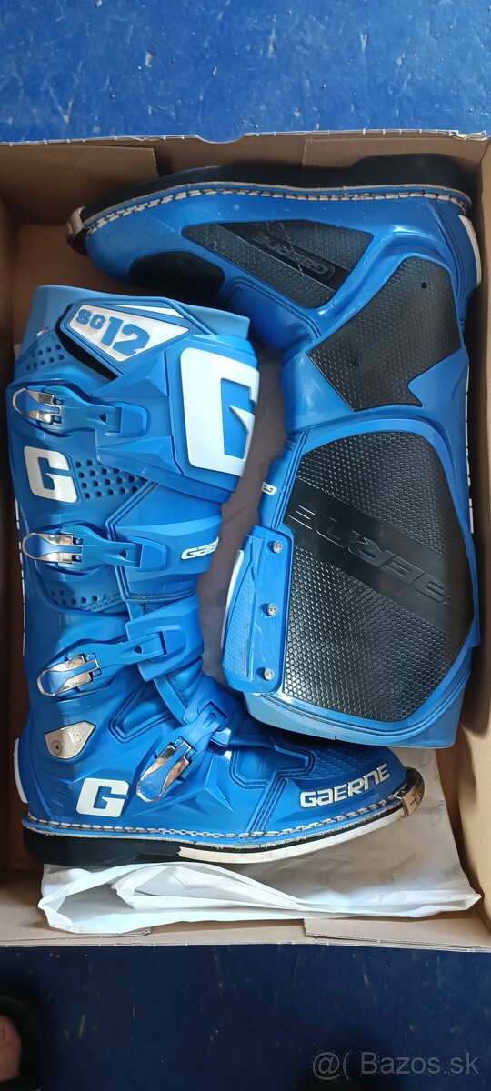SG 12 Garne