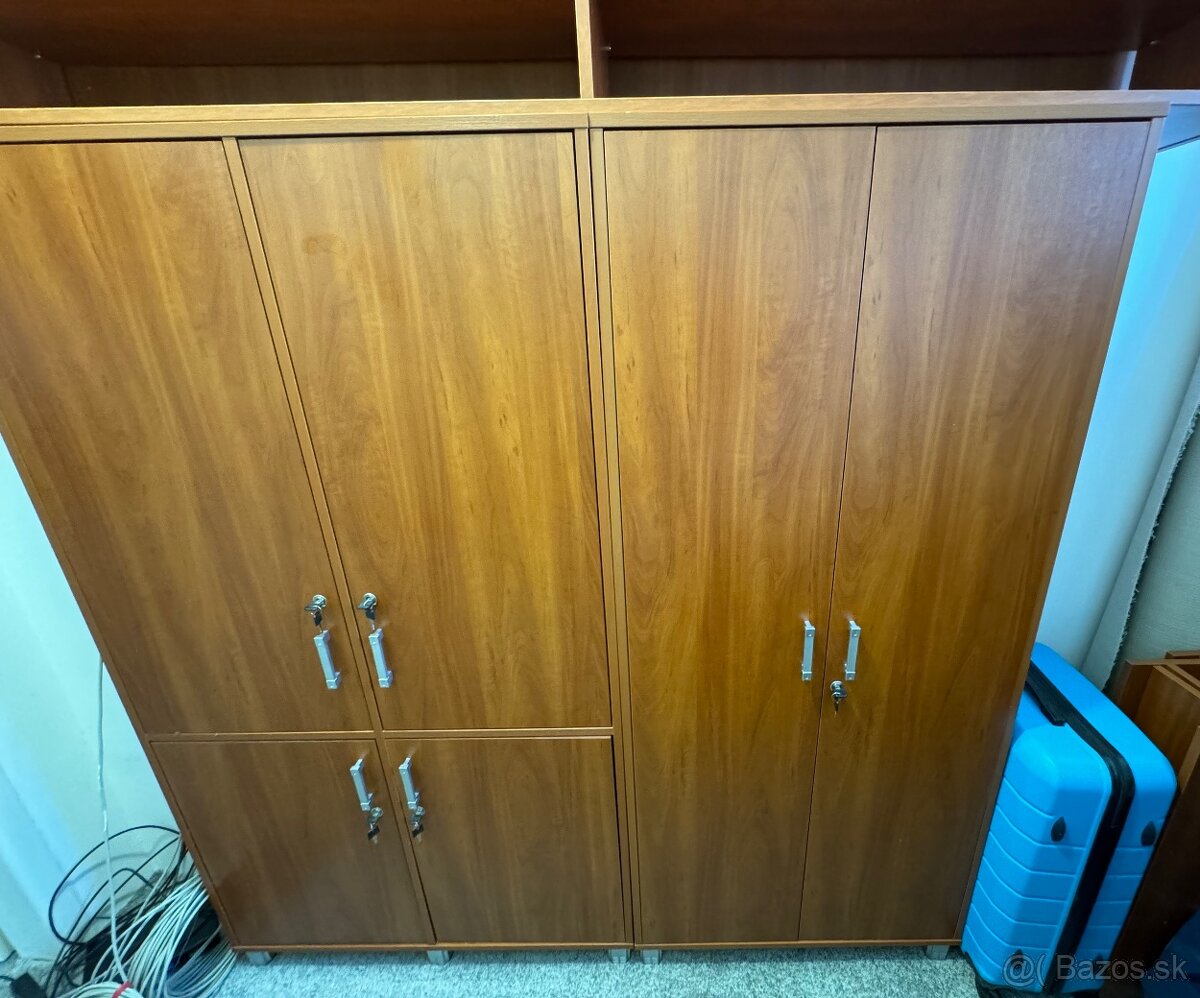 Kancelársky mábytok - 5