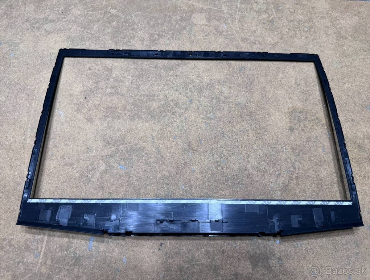 Predám rámček obrazovky HP Pavilion 15-CX - 5