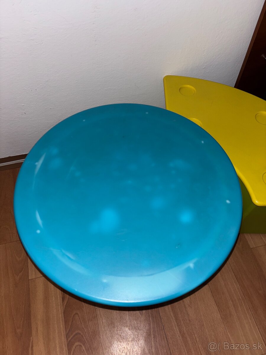 Stolík a taburetka - 5