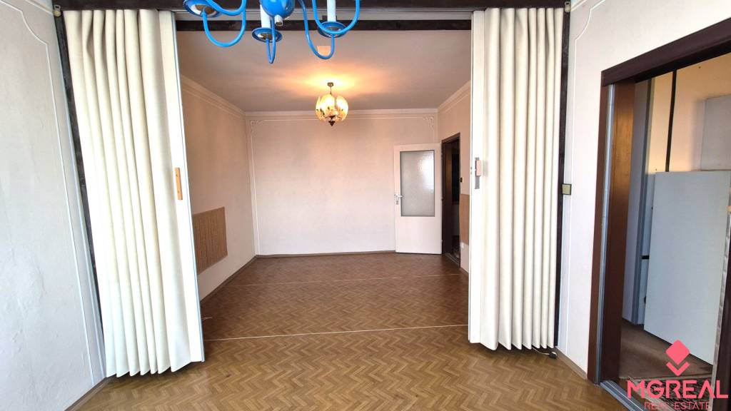 2 izbový byt s balkónom - 5