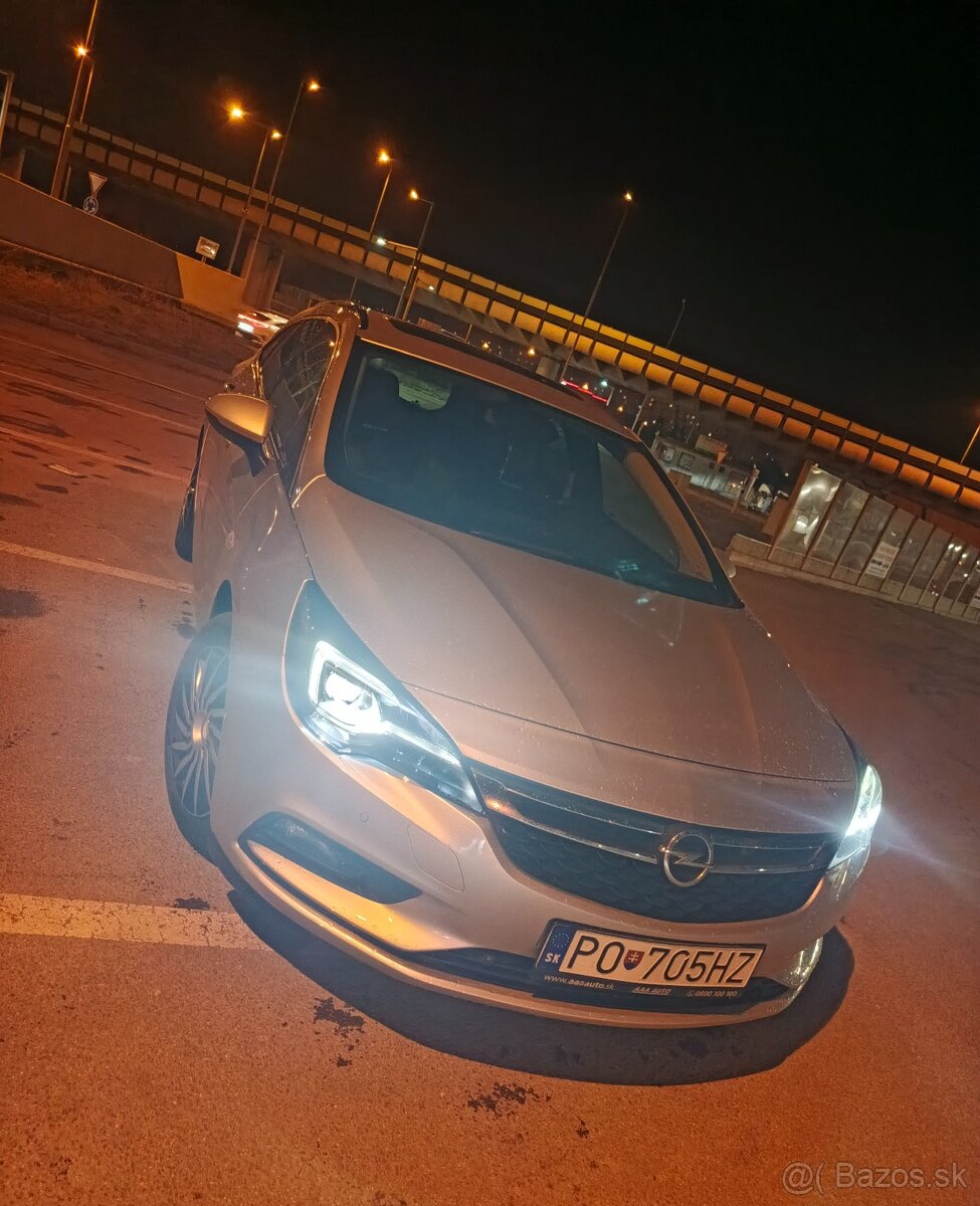 Opel Astra K Sports Tourer - 5