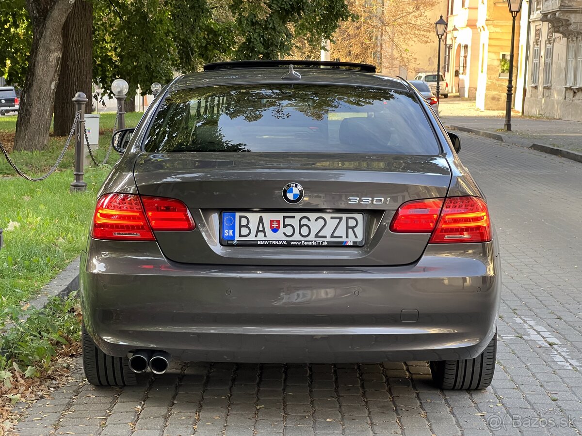 BMW 330i xDrive e92 - 5