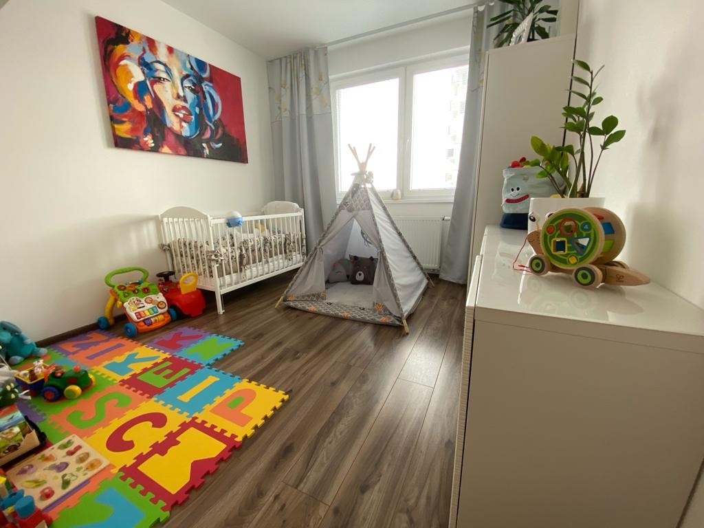 Pekný 4i v Perla Ružinova • 2 státia • Mierová ul • Ružinov - 5