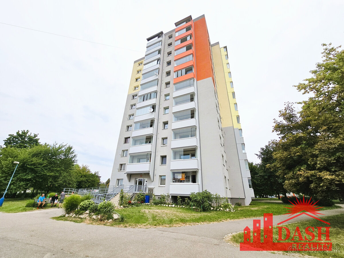 Na predaj 3 izbový byt v centre mesta s novou lodžiou, Dubni - 5