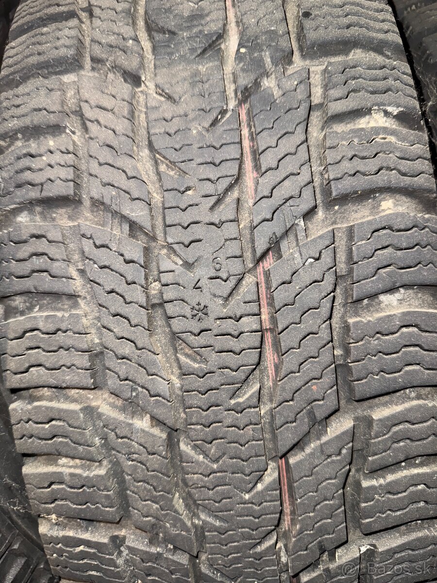 Nokian Gumy 215/70 R15 - 5