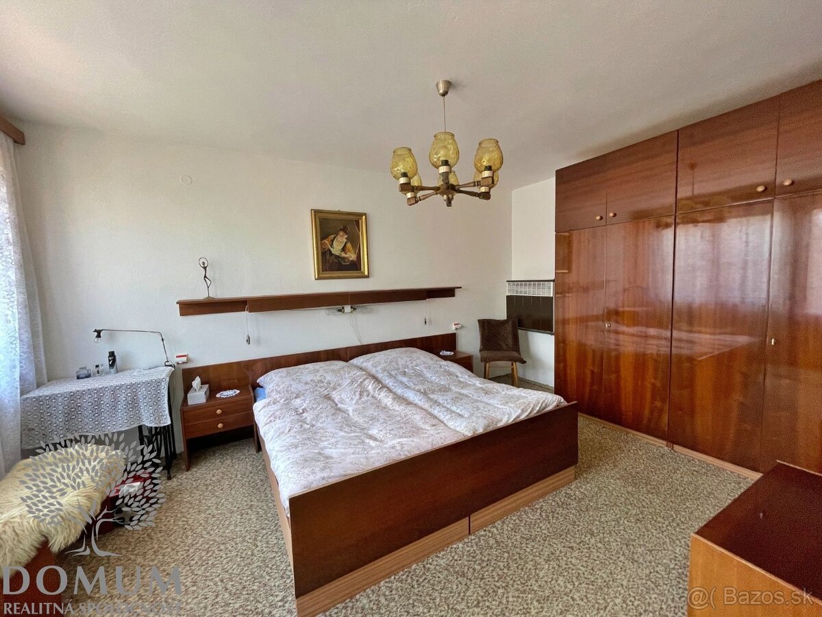 Vidiecka usadlosť v obci Lubina s 2755m2 pozemkom - 5