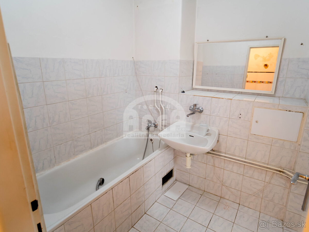 Tehlový 3- izbový byt s pozemkom na ulici S. Chalupku v Mi - 5