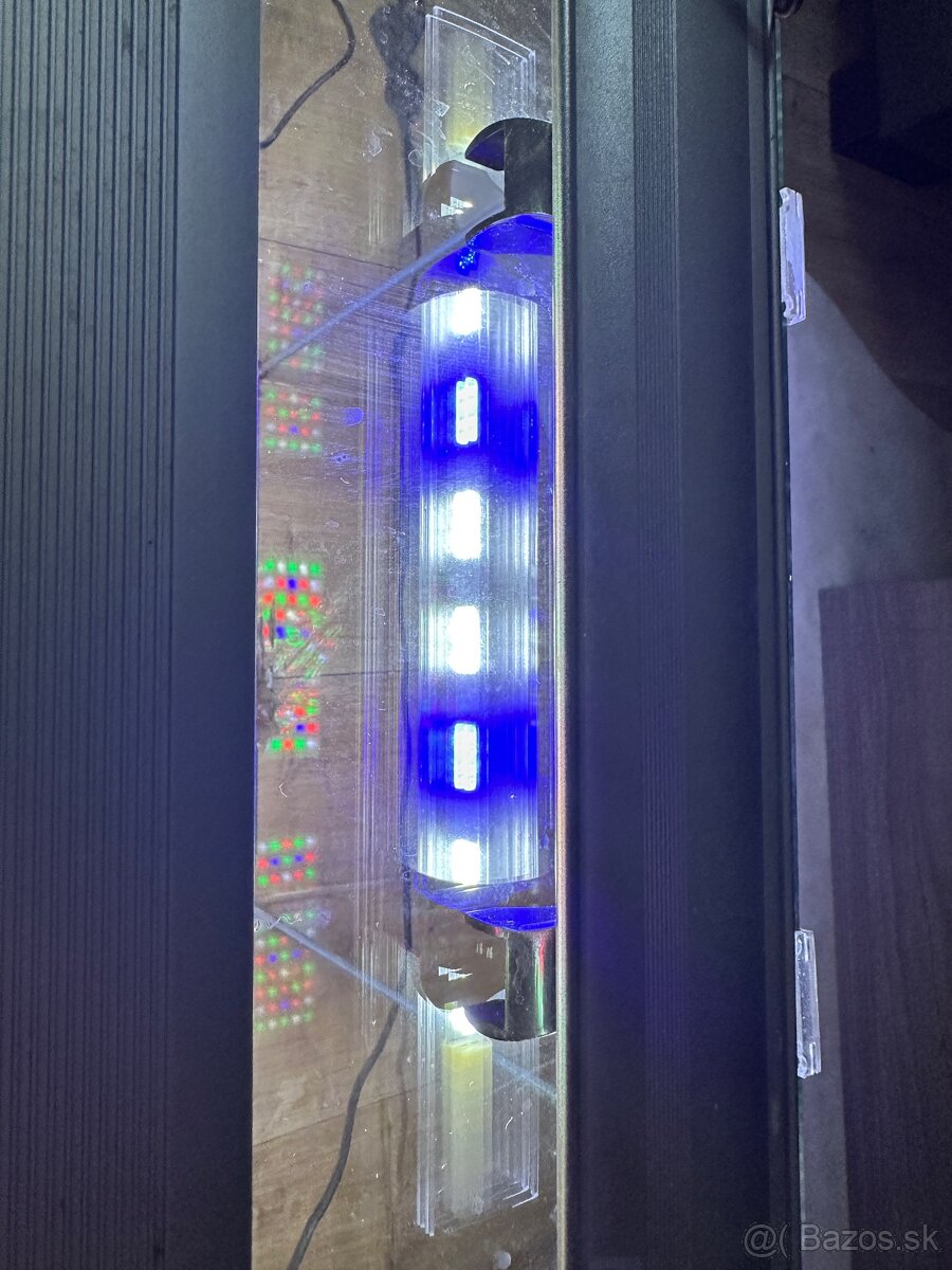 Predám 60l akvárium nano cube - 5