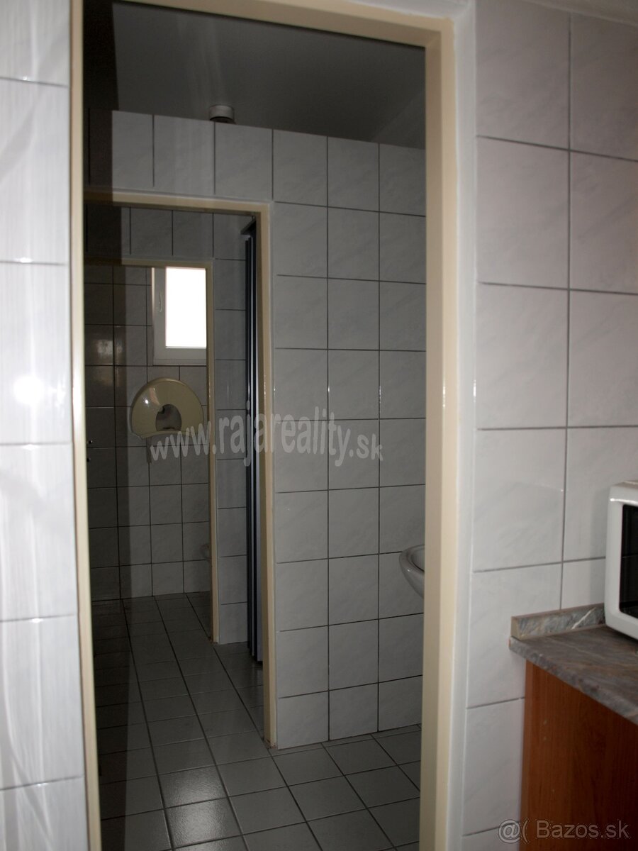 Administratívne priestory - 5