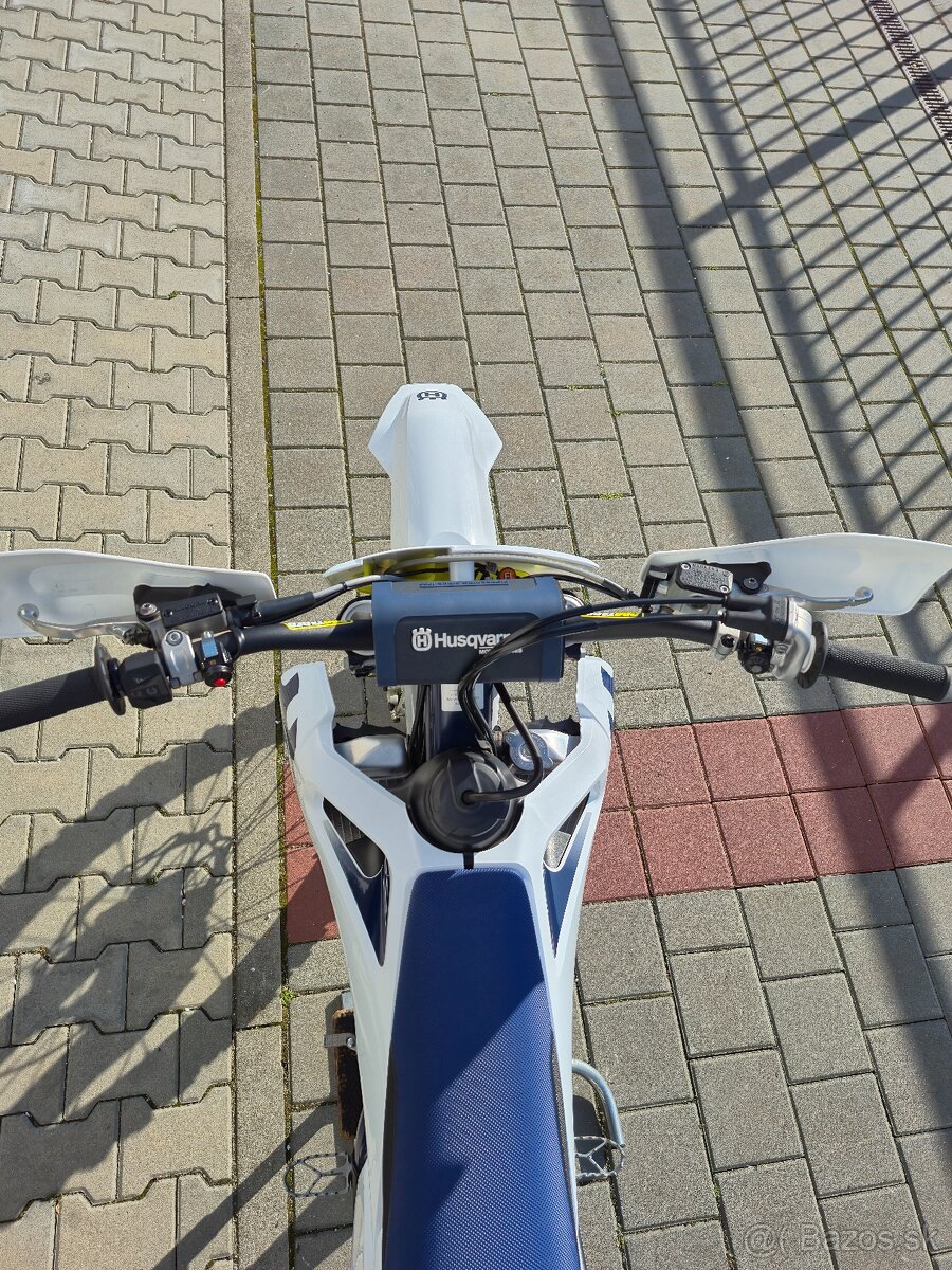 HUSQVARNA FC 250