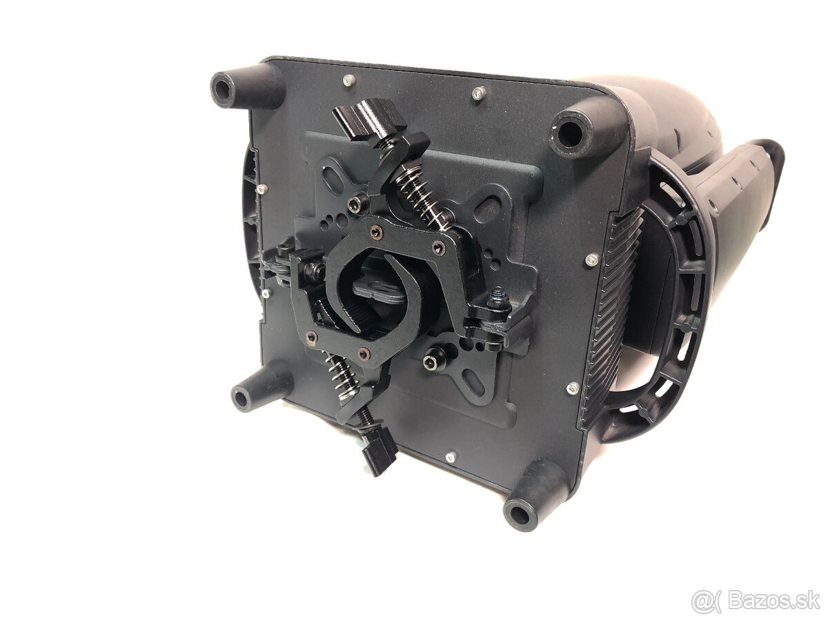 NOVINKA - SPOT HLAVY IP. - 5