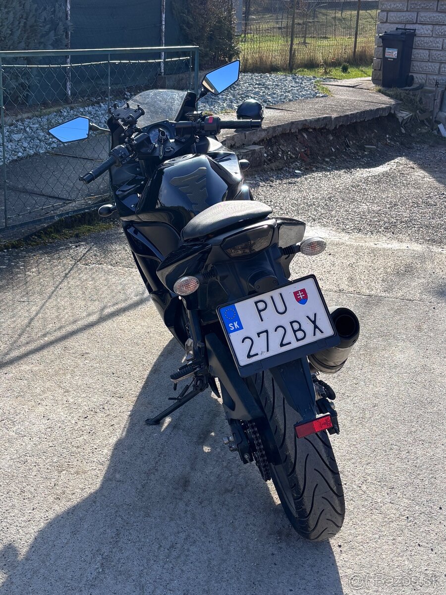 Kawasaki Ninja 250R - 5