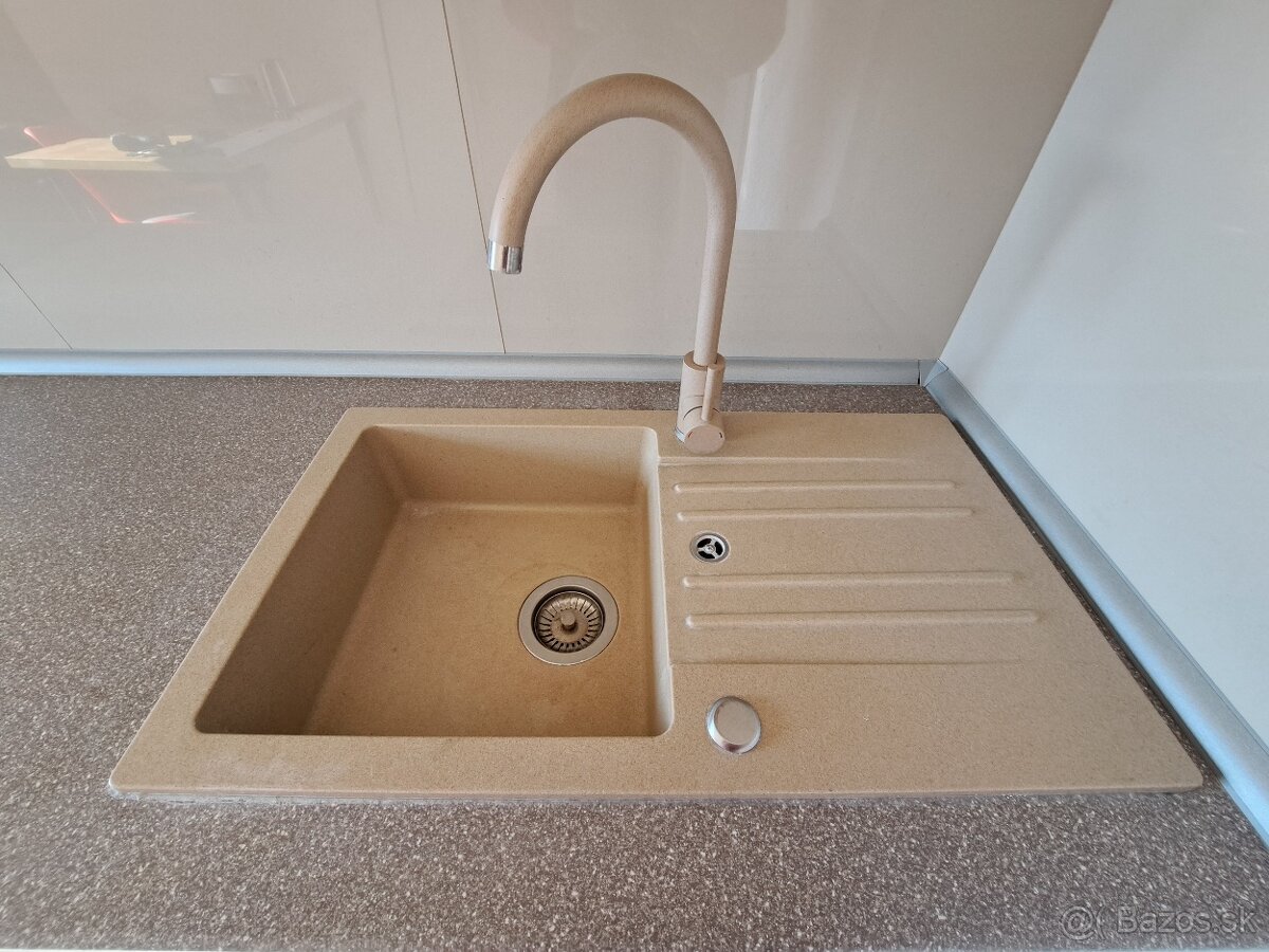 Predám kuchynskú linku Drevona - 5