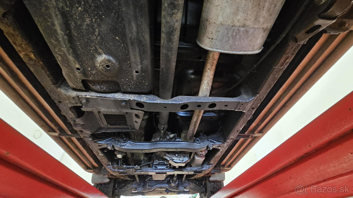 Isuzu D-MAX 3.0 automat, prvý a jediný majiteľ