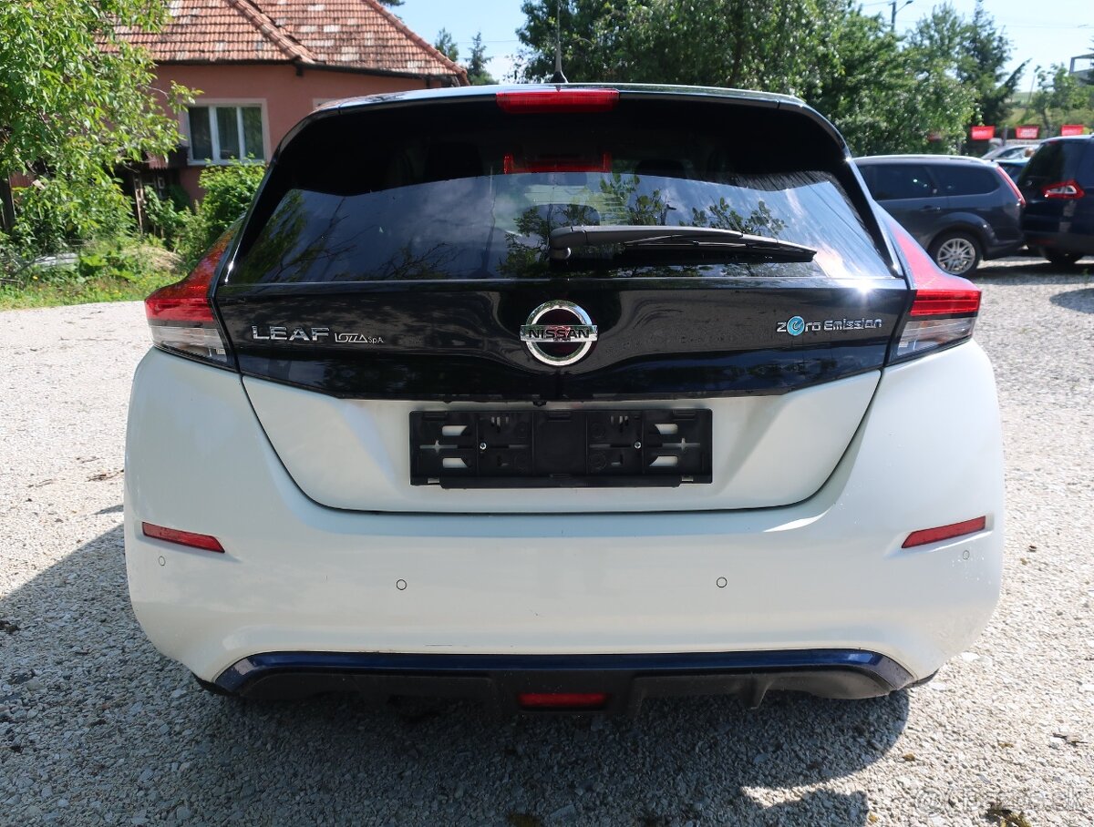 Nissan Leaf r.2019 90kW, odpočet DPH, cena len 11.999€ + DPH - 5