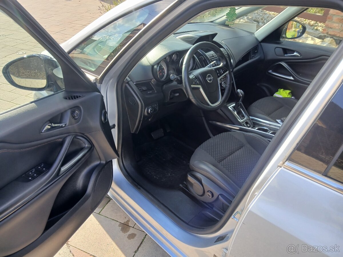 Opel Zafira Tourer 1.6 T benzin 2015 - 5