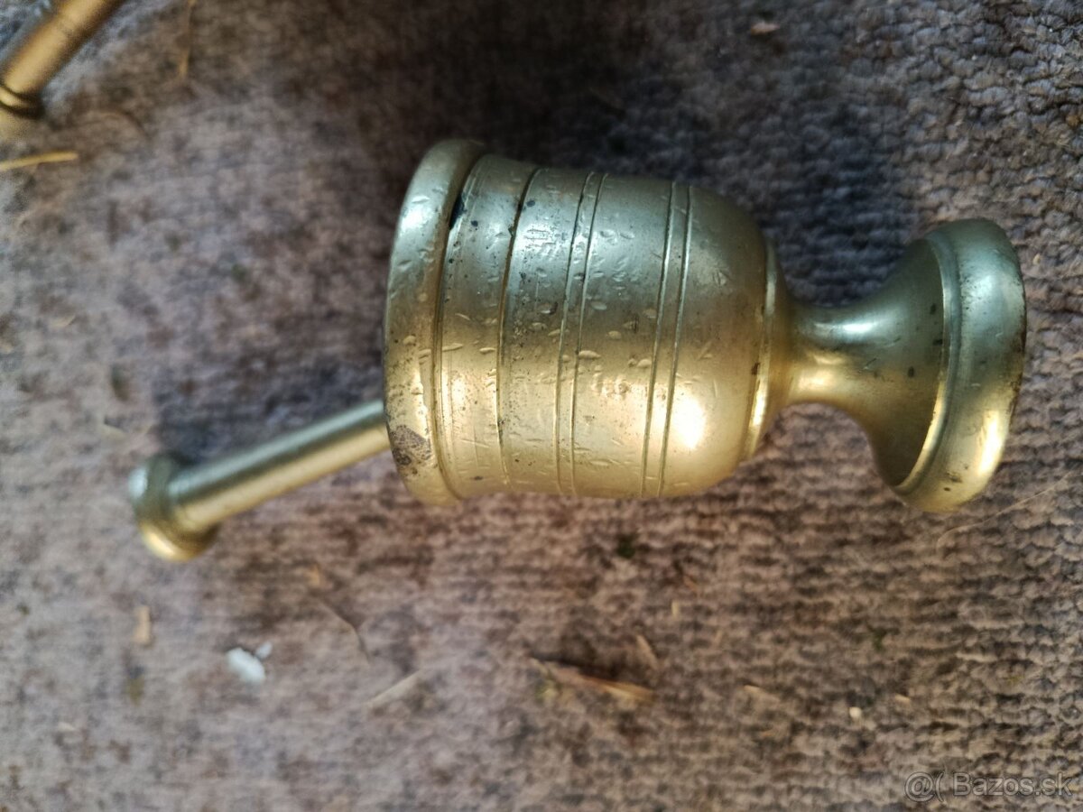 Mažiare mosadzné - 5