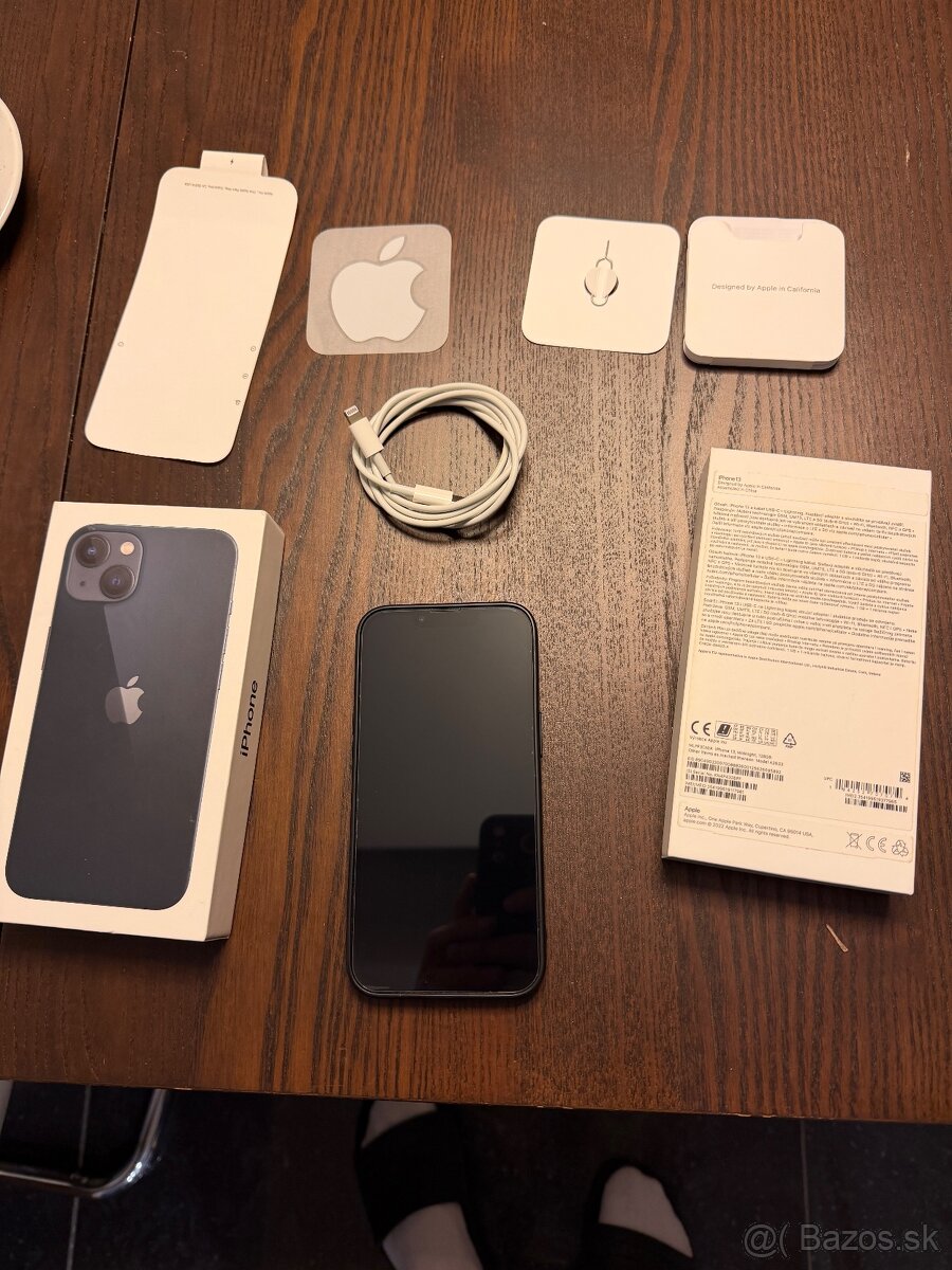 Predám Iphone 13 black 128gb - 5