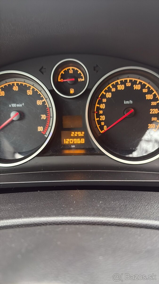 Opel Zafira 1.8 Benzín Automat - 5