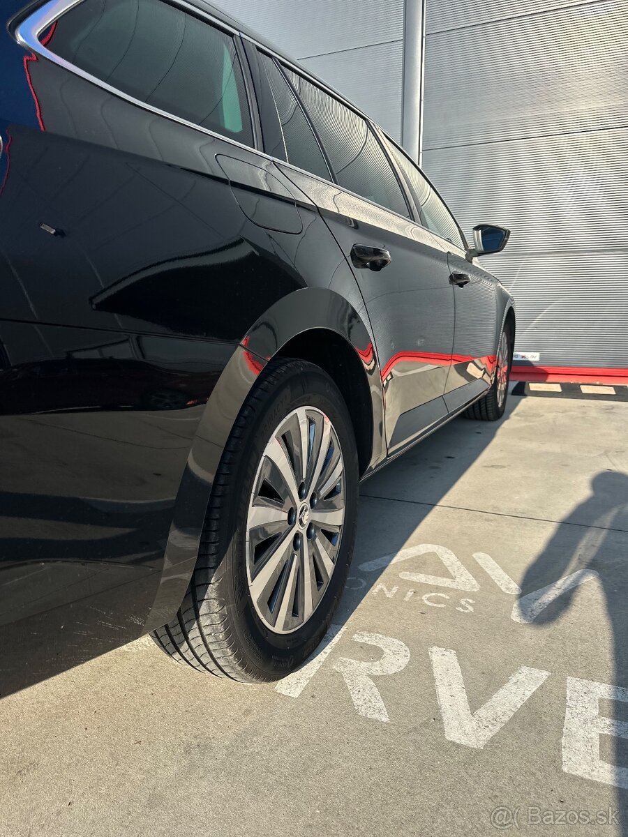Škoda supebr 2023 2.0 TDi travel a. matrix business amundsen - 5