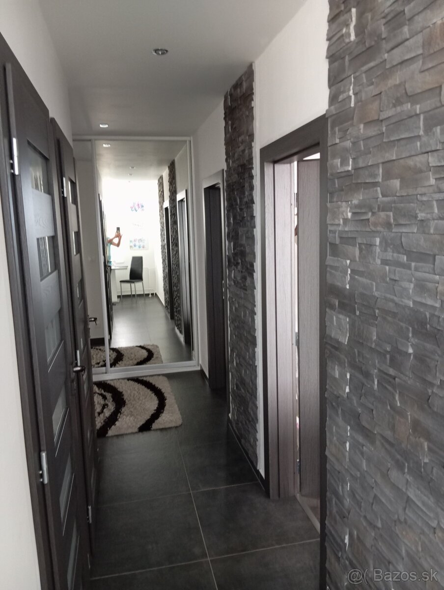 Izba na prenajom - 5