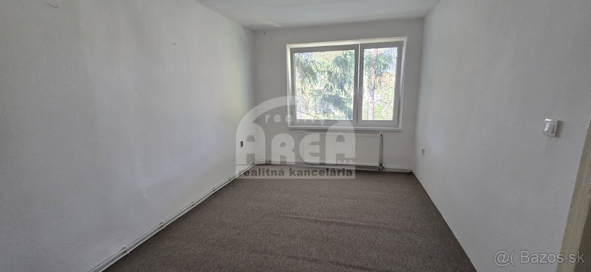 4- izbový byt so záhradkou v TOP lokalite mesta Michalovce - 5