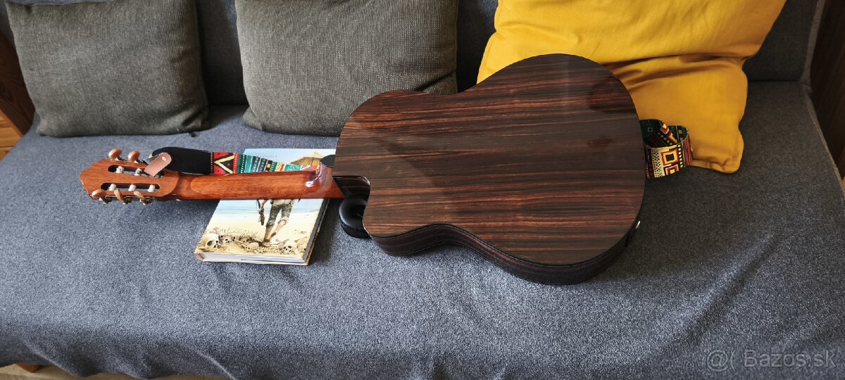 Gitara, classical. Cort. - 5