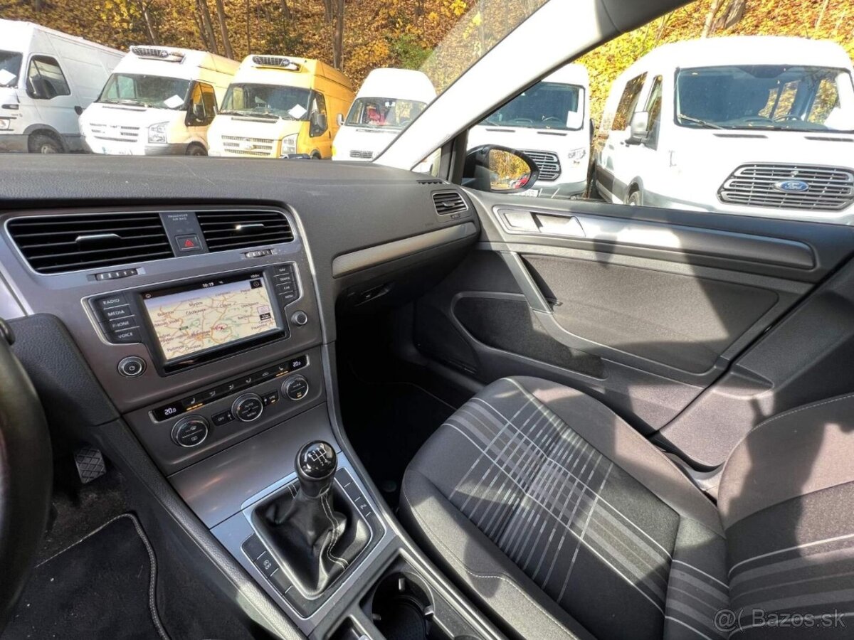 VW Golf 1.6 TDI 81 kW Variant Lounge 2016 klima 222tkm 2016 - 5