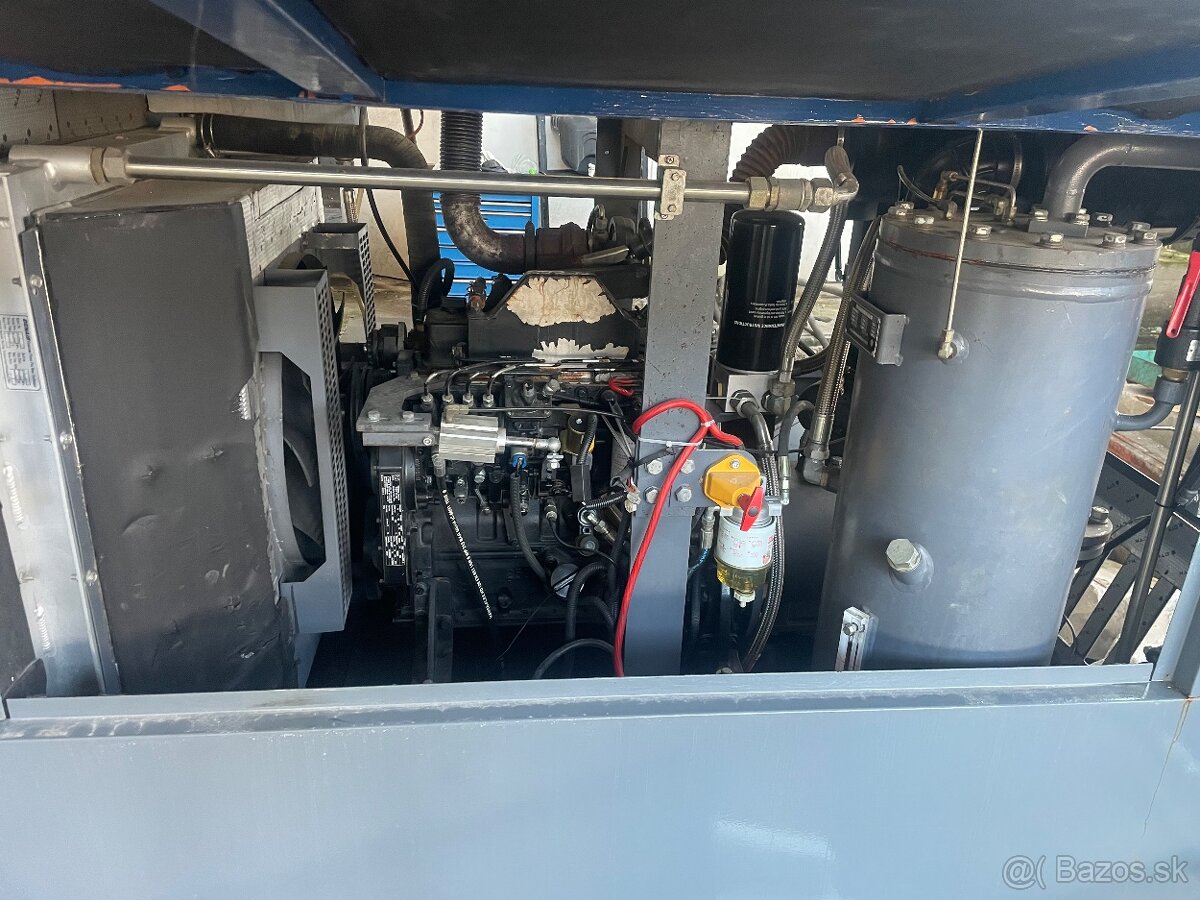 Kompresor Denair Dayci10/8 - 5